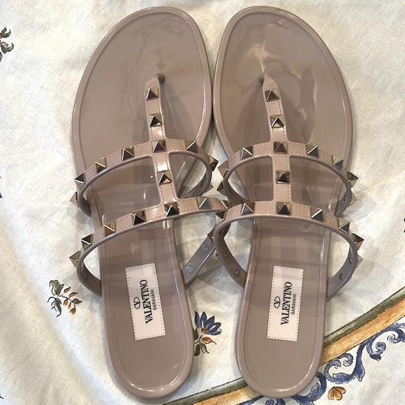 Valentino Garavani Shoes - Valentino Rockstud Sandal